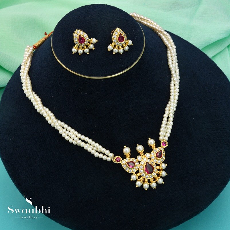 Diva Pearl Choker Necklace Set for Girls and Womens.