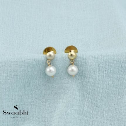 Ruhi Pearl Earrings-Swaabhi