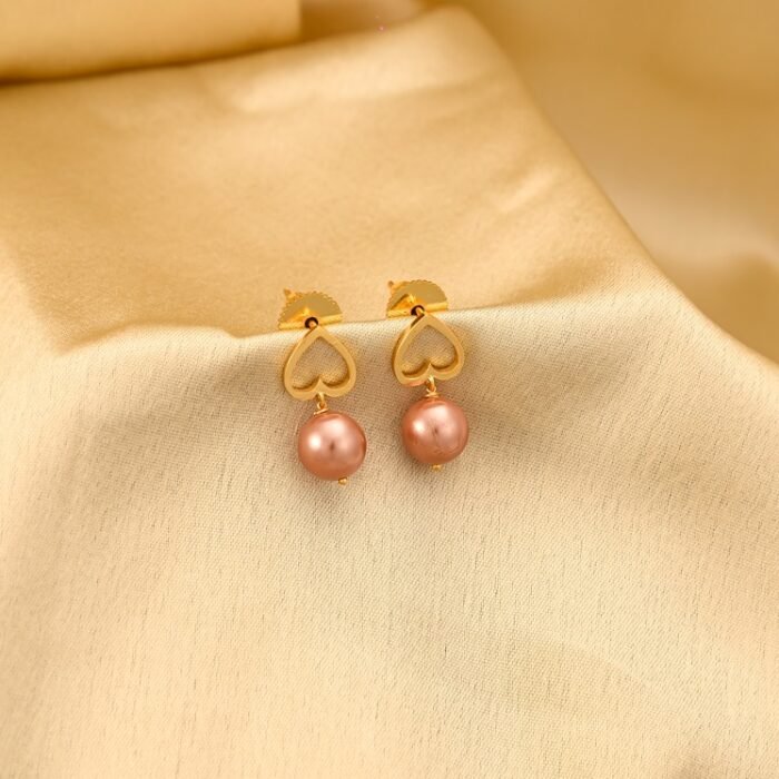 Marie Heart Pearl Earrings