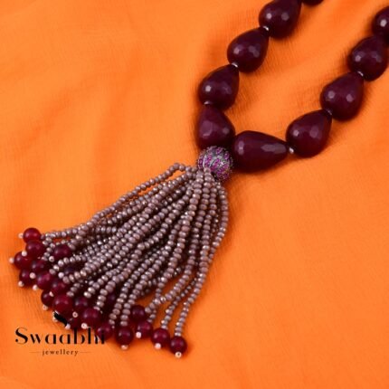 Maroon beads tassel necklace