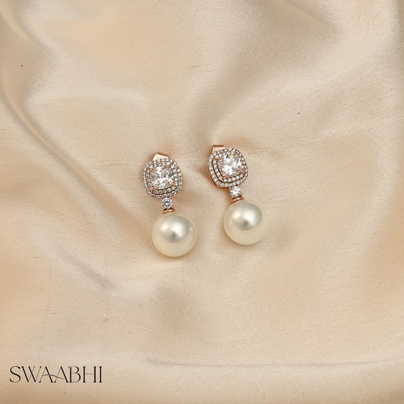 Rose Gold Pearl Studs Earrings